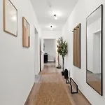 Stylisches Apartment, 2-5 Personen, Zentral, Naehe Messe, Freies Parken Apartamento Essen