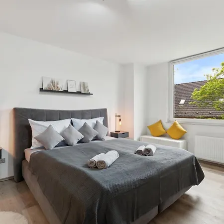 Stylisches Apartment, 2-5 Personen, Zentral, Naehe Messe * Essen