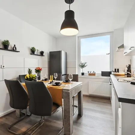 Appartement Stylisches Apartment, 2-5 Personen, Zentral, Naehe Messe *