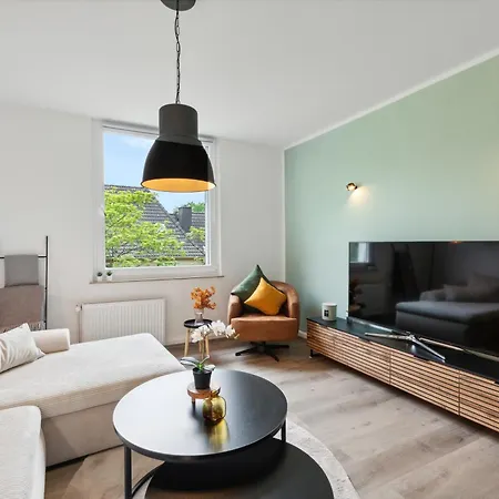 Stylisches Apartment, 2-5 Personen, Zentral, Naehe Messe Apartment Essen
