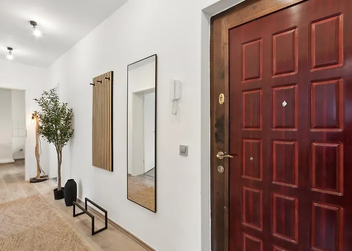 Stylisches Apartment, 2-5 Personen, Zentral, Naehe Messe Apartamento