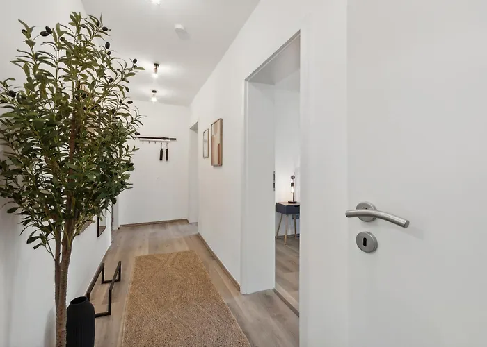 Stylisches Apartment, 2-5 Personen, Zentral, Naehe Messe *